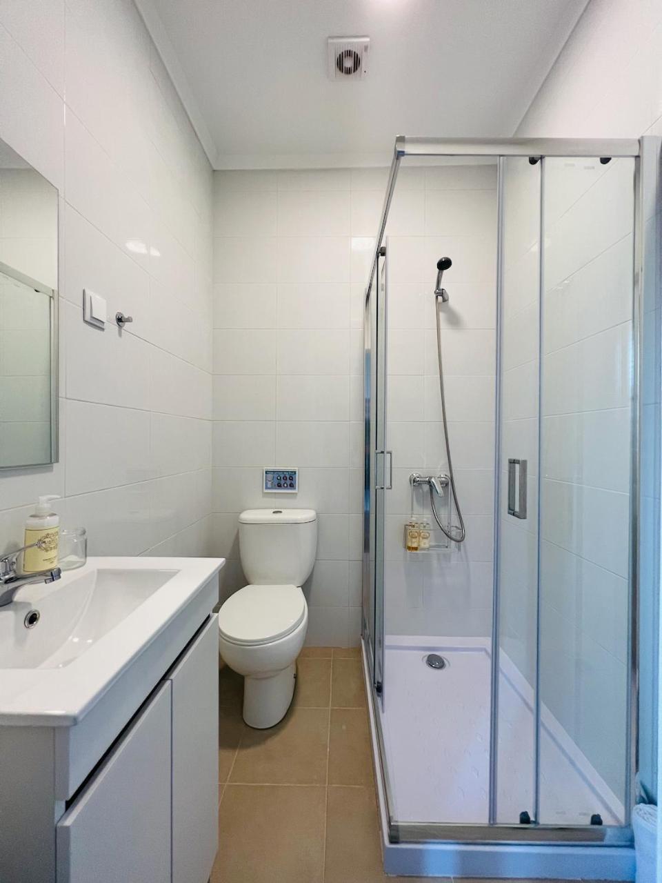 The Gallery Carnide - 2br Lejlighed *
